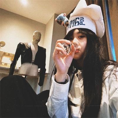 回村后我被全网直播了